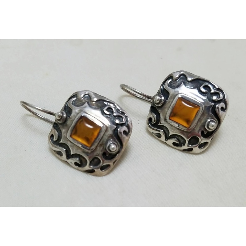 Beautiful Silpada Amber Sterling Silver wire closure earrings